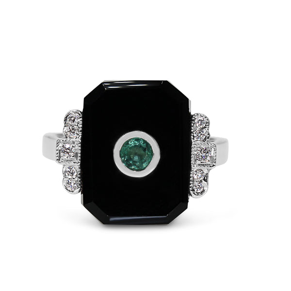 9ct White Gold Emerald and Onyx Deco Style Ring
