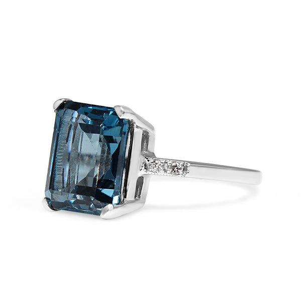 9ct White Gold London Blue Topaz and Diamond Solitaire Ring