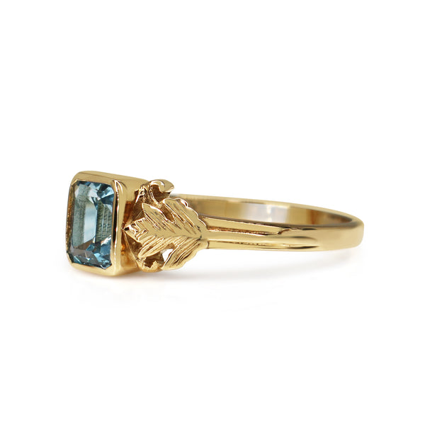 9ct Yellow Gold Topaz Vintage Style Ring