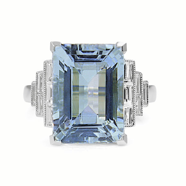 18ct White Gold Deco Style Aquamarine and Diamond Ring