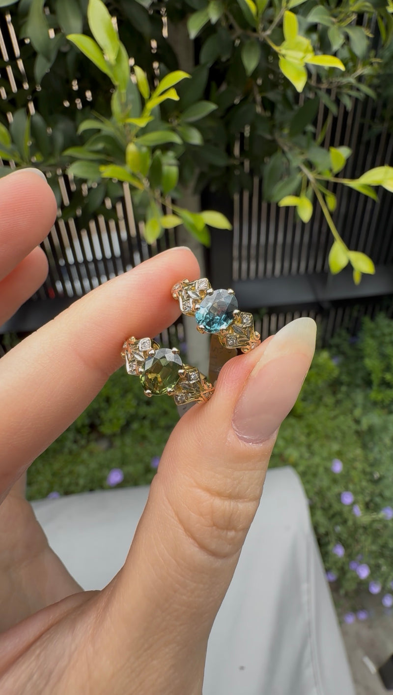 18ct Yellow Gold Teal Sapphire and Diamond Vintage Style Ring