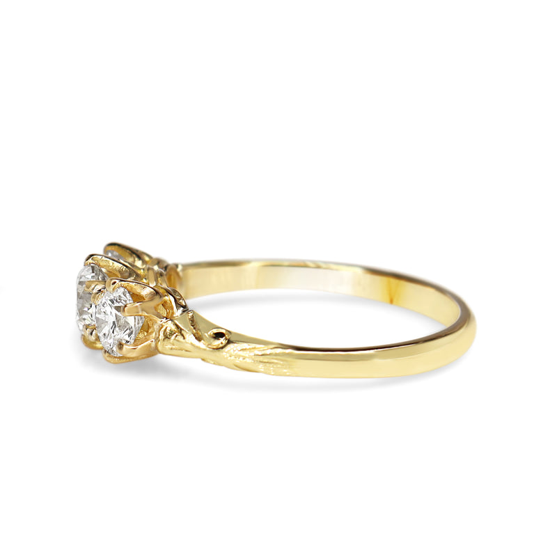 18ct Yellow Gold Antique Style 3 Stone Diamond Ring