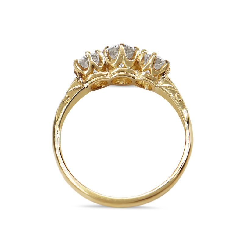 18ct Yellow Gold Antique Style 3 Stone Diamond Ring