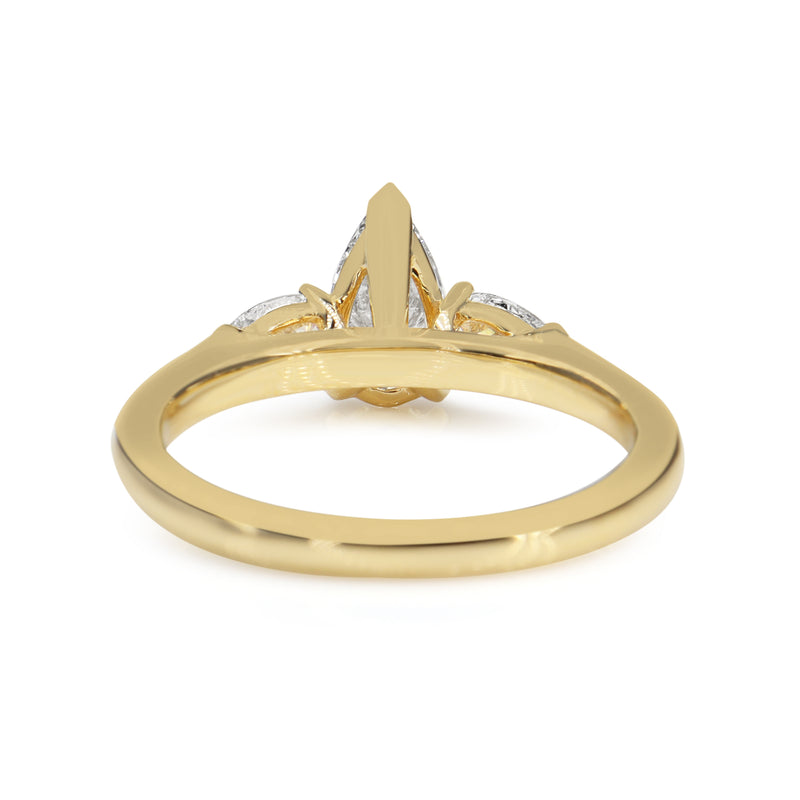 18ct Yellow Gold 3 Stone Pear Diamond Ring