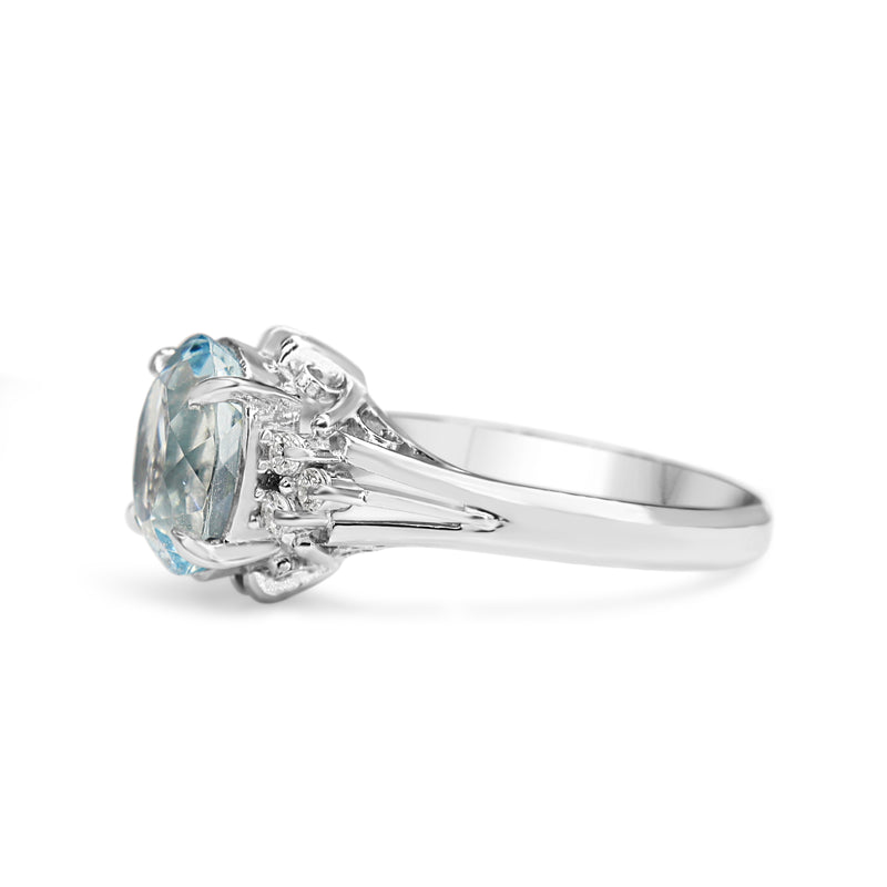 Platinum Aquamarine and Diamond Vintage Ring