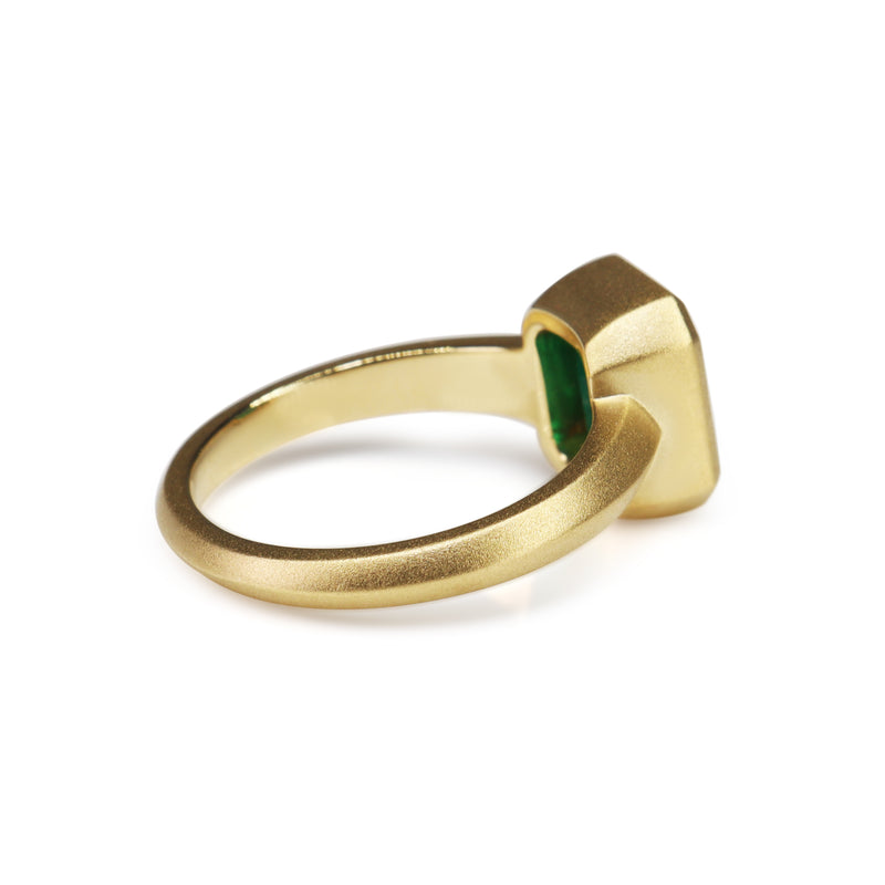 18ct Yellow Gold Bezel Emerald Solitaire Ring With Matte Finish