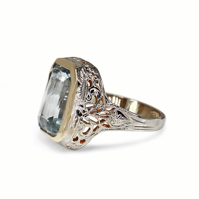 14ct Yellow and White Gold Vintage Aquamarine Ring