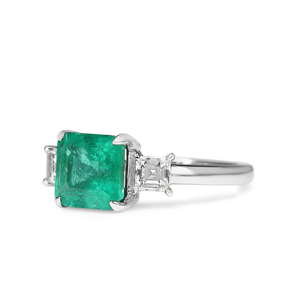 18ct White Gold Emerald and Carré Cut Diamond 3 Stone Ring