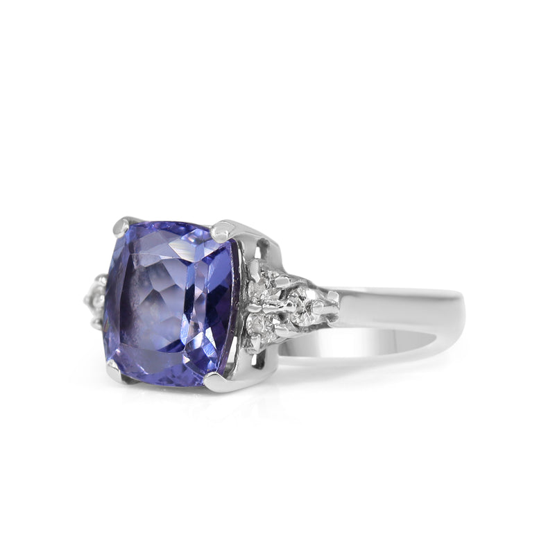 18ct White Gold Tanzanite and Diamond Ring