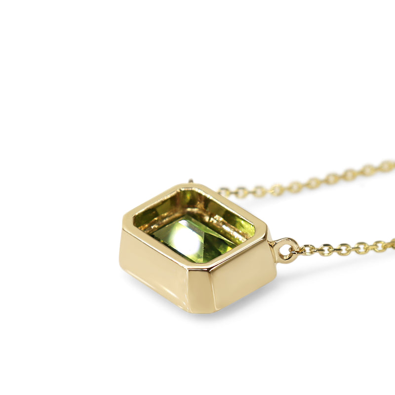 14ct Yellow Gold Peridot Necklace