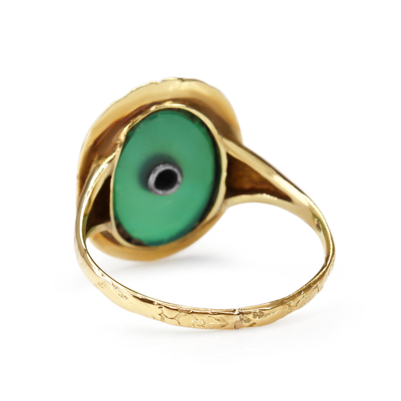 14ct Yellow Gold Vintage Jade and Diamond Etched Ring