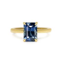18ct Yellow Gold 3.10ct Sapphire Solitaire Ring