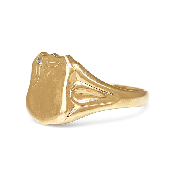 9ct Yellow Gold Diamond Sheild Signet Ring