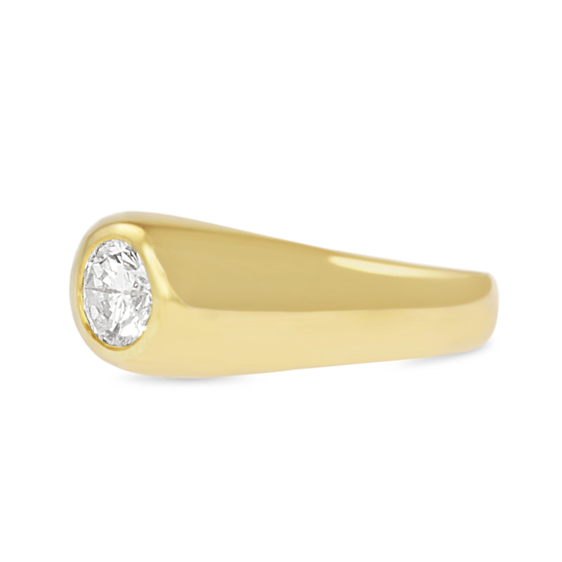 18ct Yellow Gold Gypsy Set Diamond Ring