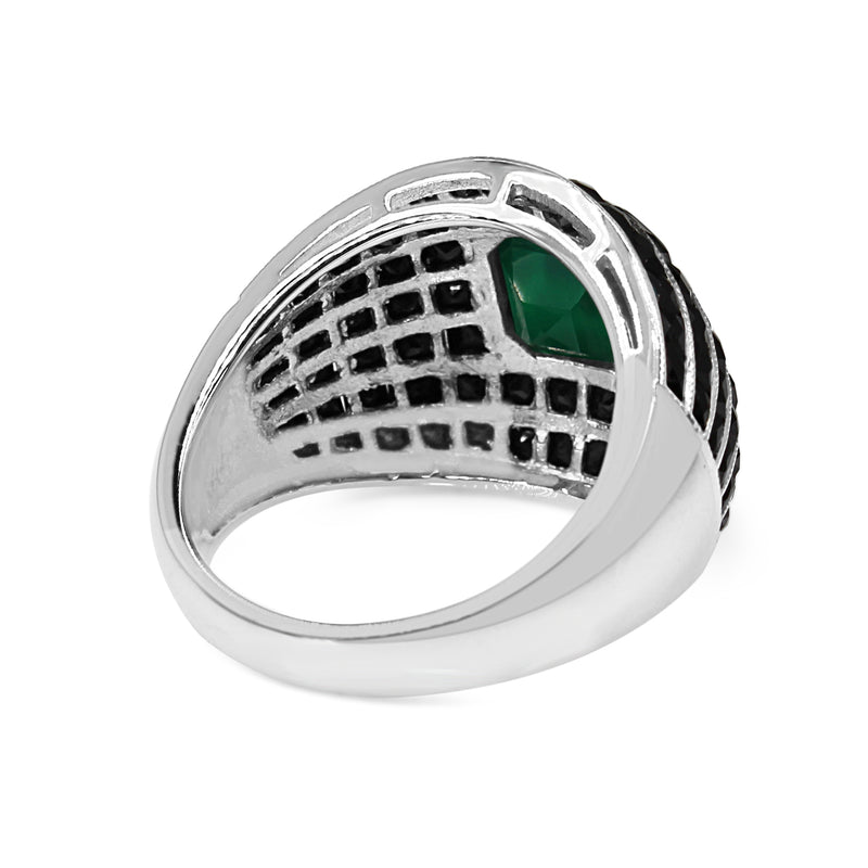 9ct White Gold Onyx and Green Agate Domed Ring