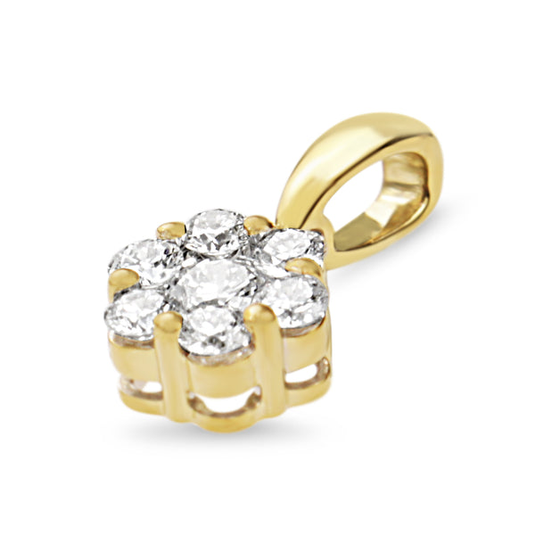 9ct Yellow Gold Diamond Cluster Daisy Pendant