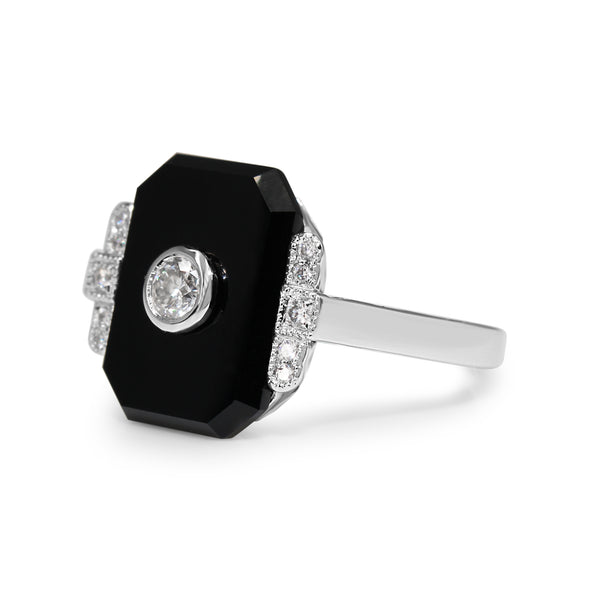 9ct White Gold Onyx and Diamond Art Deco Style Ring