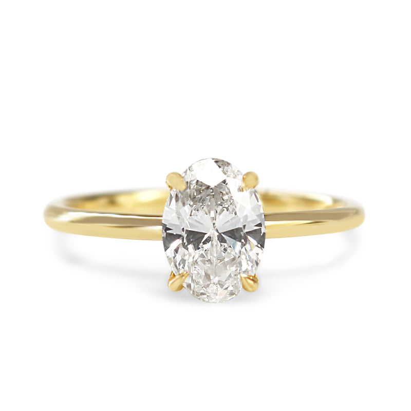 18ct Yellow Gold Oval Solitaire Diamond Ring