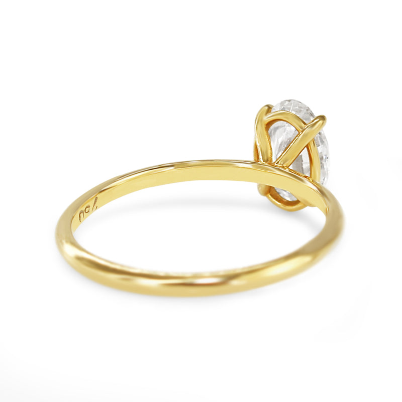 18ct Yellow Gold Oval Solitaire Diamond Ring