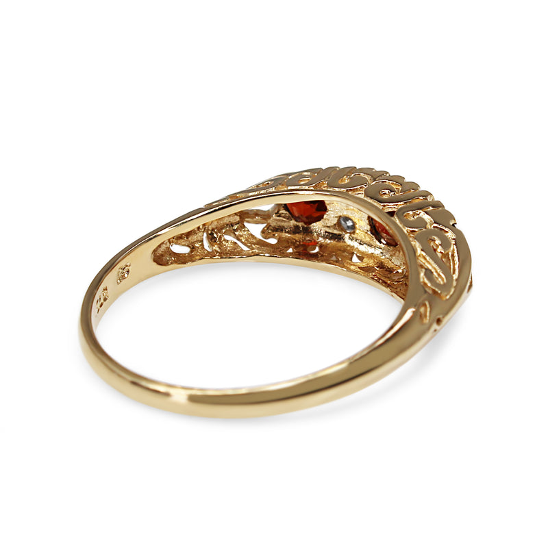 9ct Yellow Gold Antique Style 3 Stone Garnet and Diamond Ring
