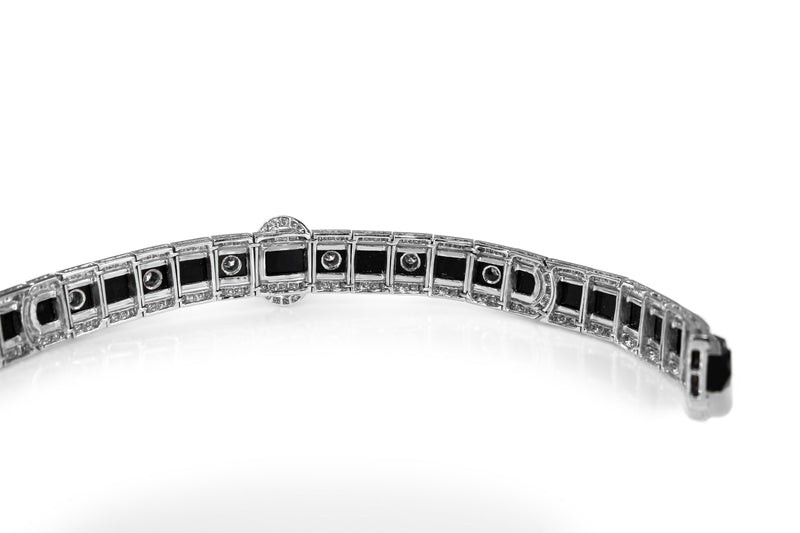 18ct White Gold Faceted Onyx and Diamond Buckle Bracelet