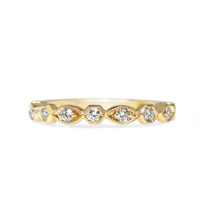 9ct Yellow Gold Vintage Style Diamond Band Ring