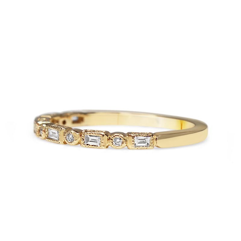 9ct Yellow Gold Art Deco Style Baguette Diamond Band Ring