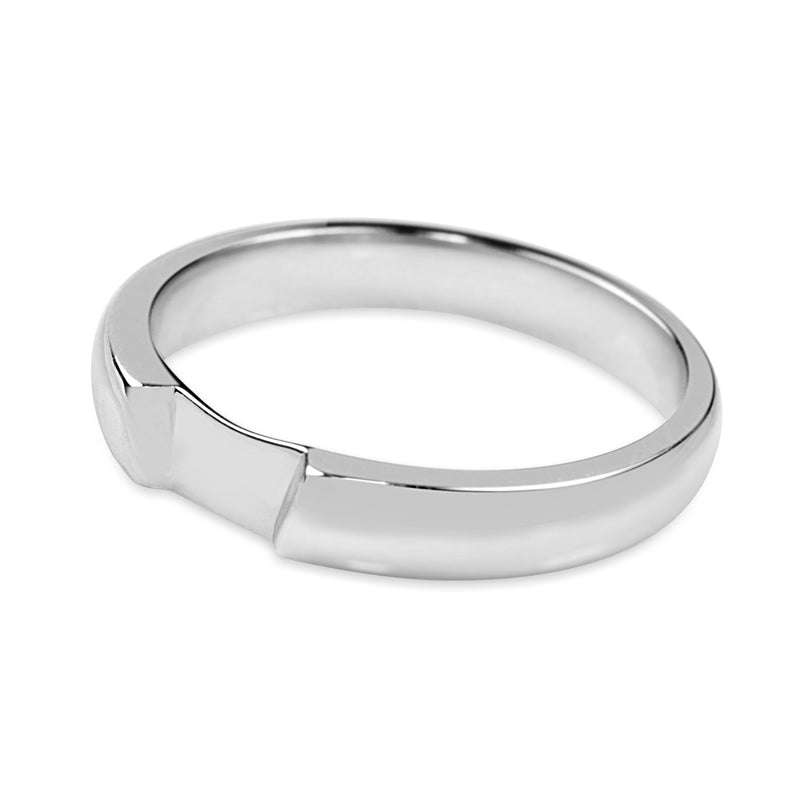 18ct White Gold Fitted Cut Out Band Ring