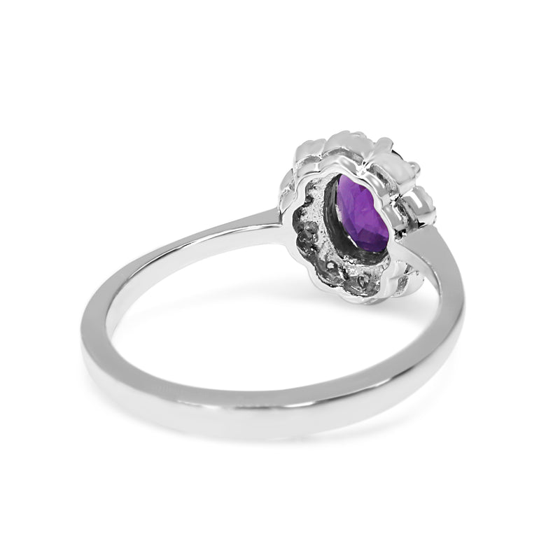 9ct White Gold Amethyst and Diamond Daisy Ring