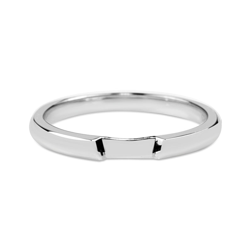 18ct White Gold Fitted Cut Out Band Ring