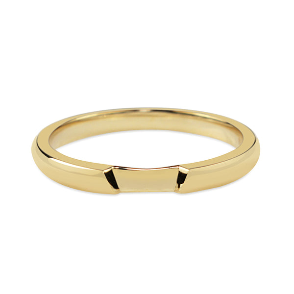 18ct Yellow Gold Fitted Cut Out Band Ring