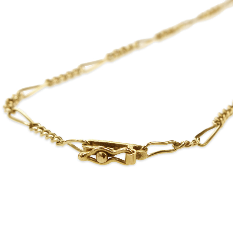 18ct Yellow Gold Fancy Curb Link Chain Necklace