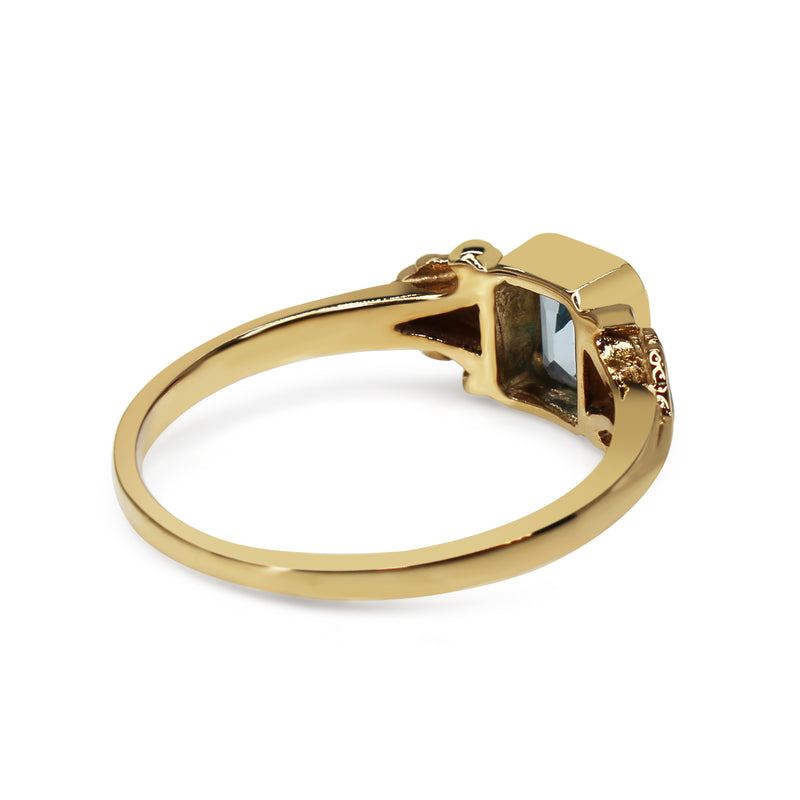 9ct Yellow Gold Topaz Vintage Style Ring