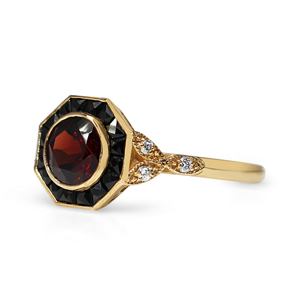 9ct Yellow Gold Garnet, Onyx and Diamond Ring