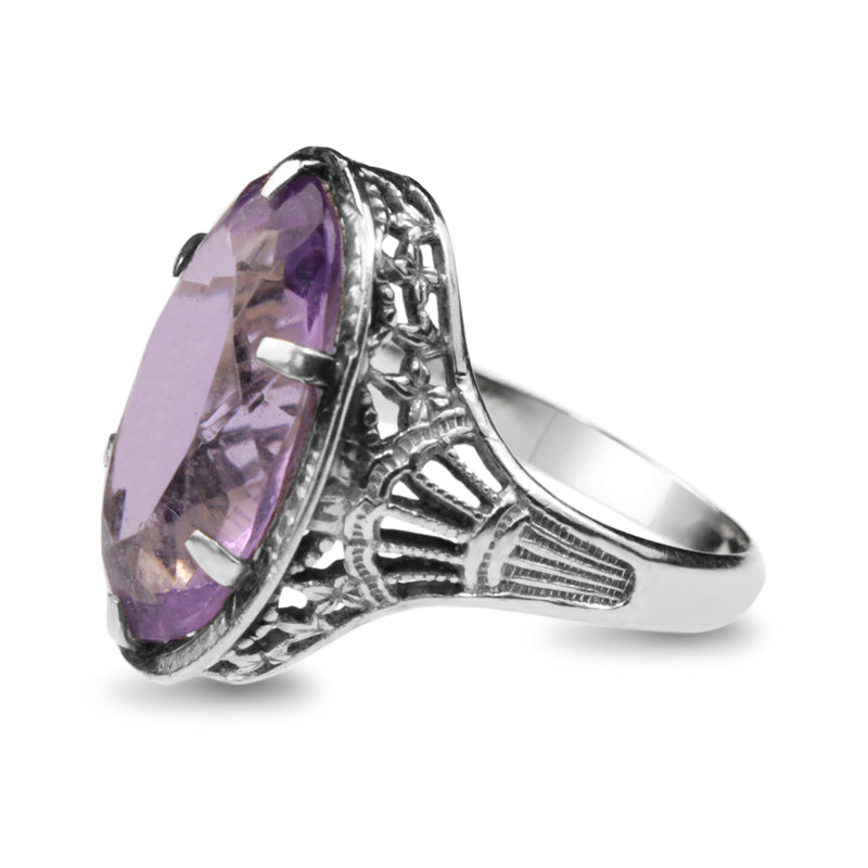 14ct White Gold Amethyst Vintage Filigree Ring