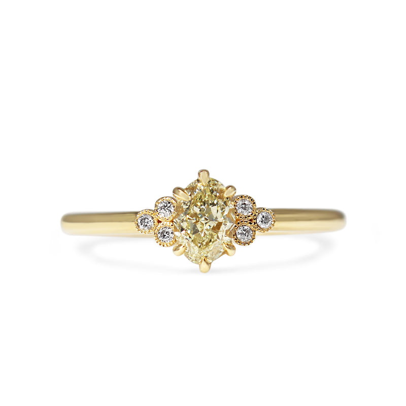 18ct Yellow Gold Yellow Diamond Vintage Style Ring