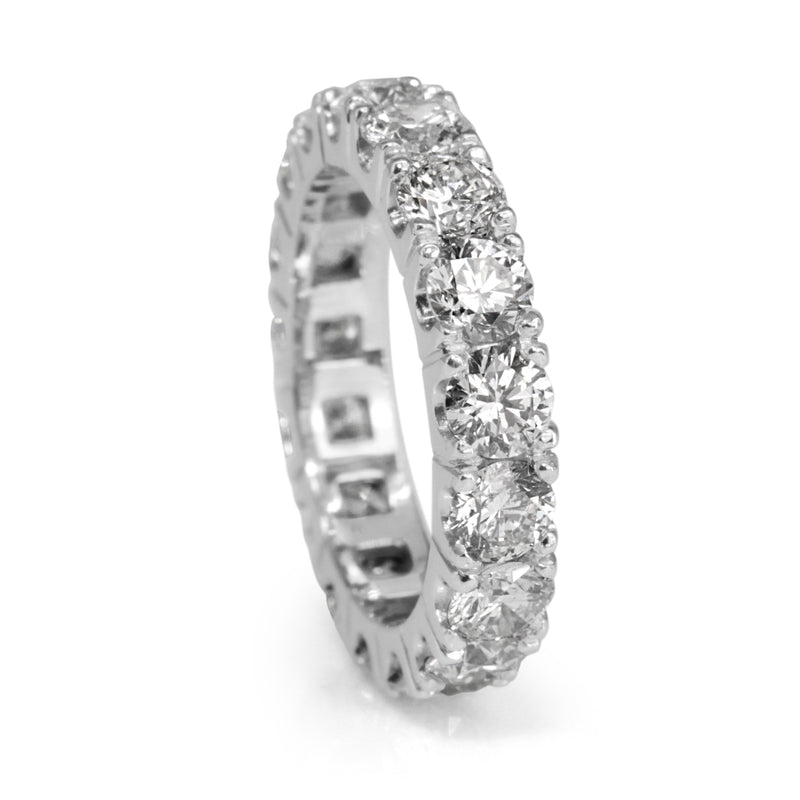 18ct White Gold All Round Diamond Band