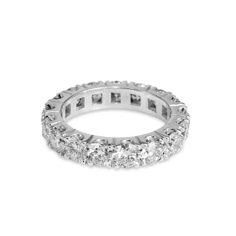 18ct White Gold All Round Diamond Band