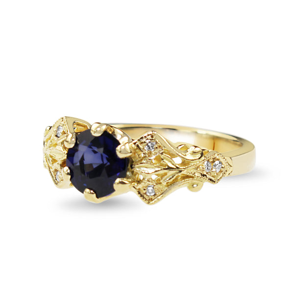 18ct Yellow Gold Vintage Style Sapphire and Diamond Ring