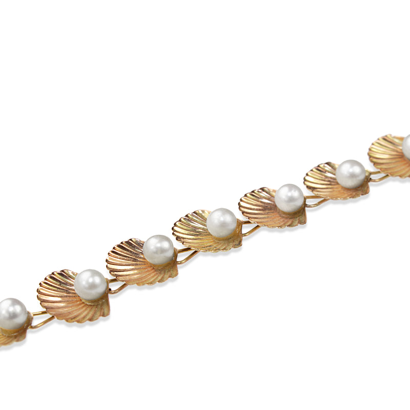14ct Yellow Gold Cultured Pearl Shell Bracelet