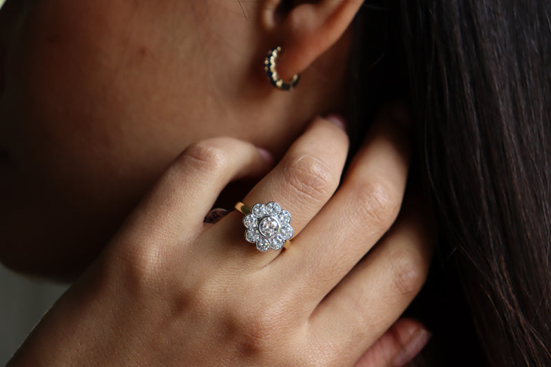 18ct Yellow and White Gold Lab Grown Diamond Daisy Ring