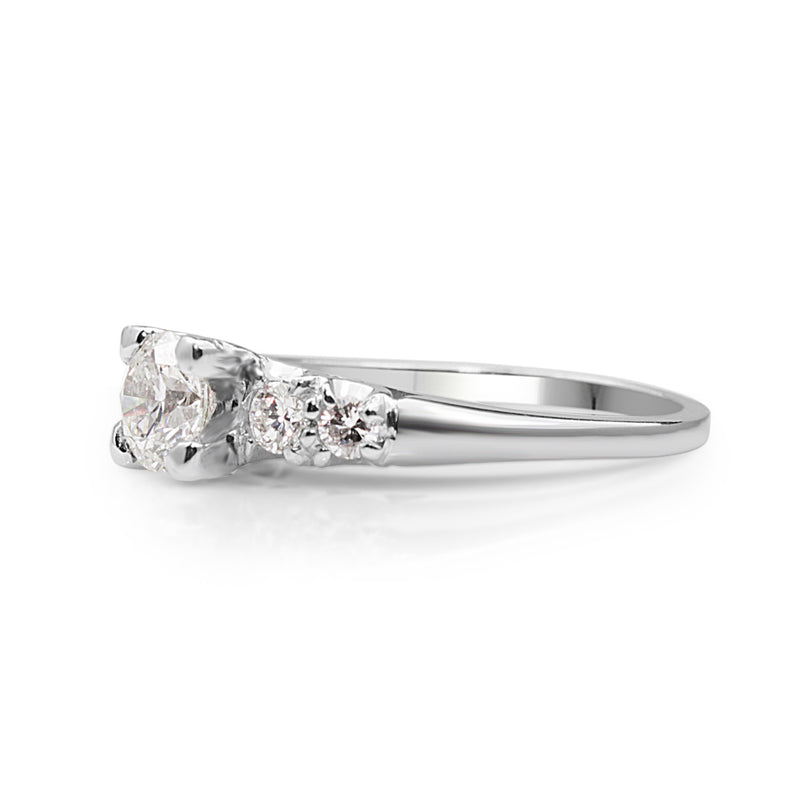 14ct White Gold Vintage Diamond Ring