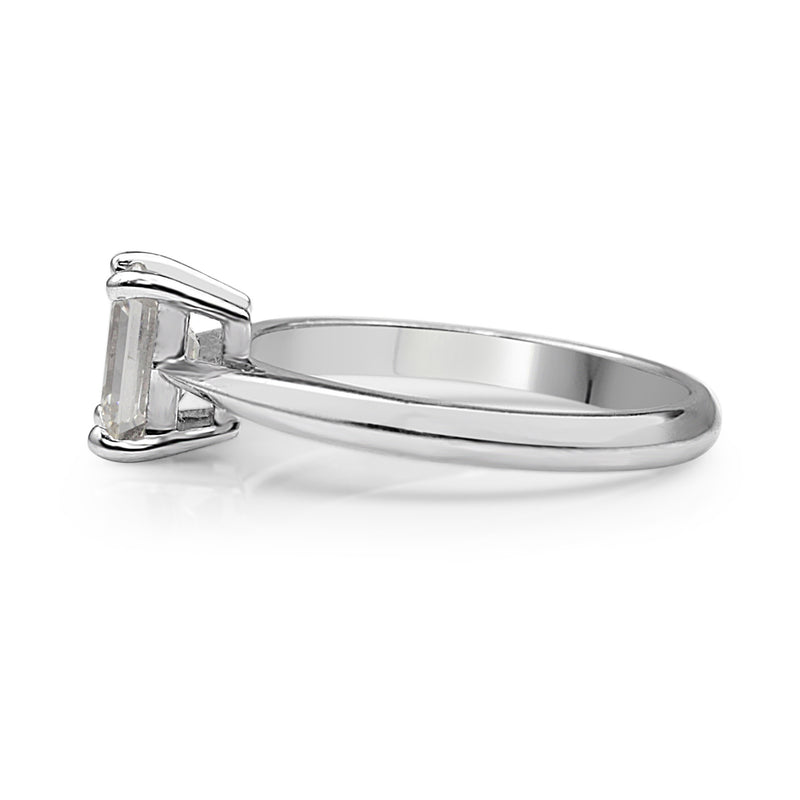 18ct White Gold Emerald Cut Solitaire Diamond Ring