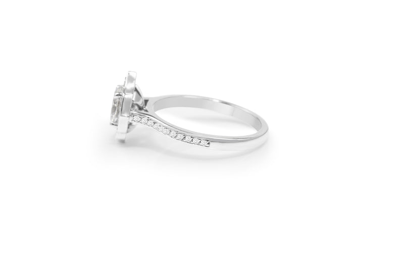 18ct White Gold Oval Vintage Style Halo Ring