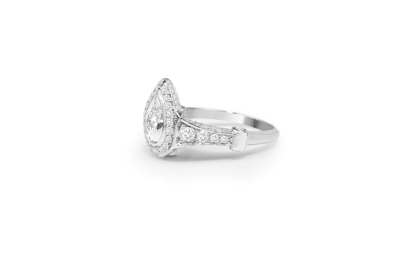 14ct White Gold Pear Shaped Cluster Ring