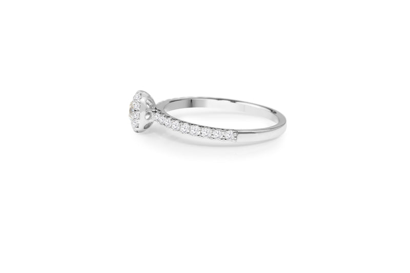 18ct White Gold Halo Diamond Ring