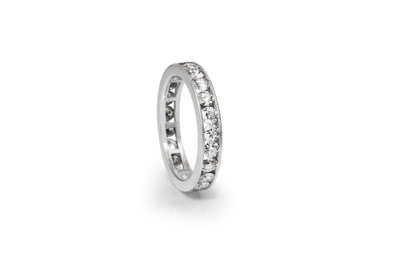 18ct White Gold All Round Diamond Band