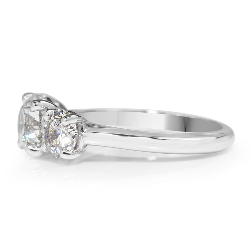 18ct White Gold 3 Stone Diamond Ring