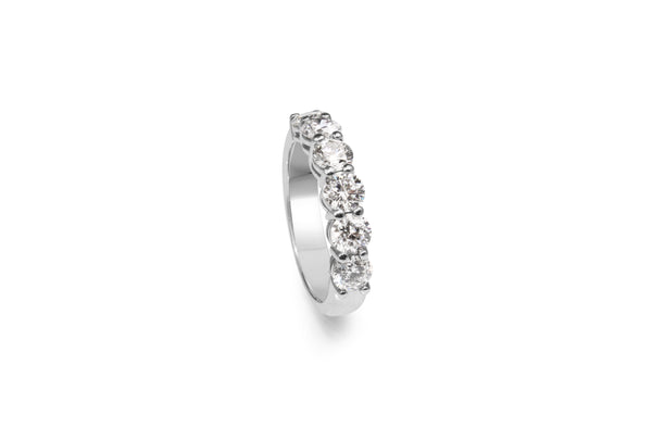 18ct White Gold 6 Stone Diamond Band