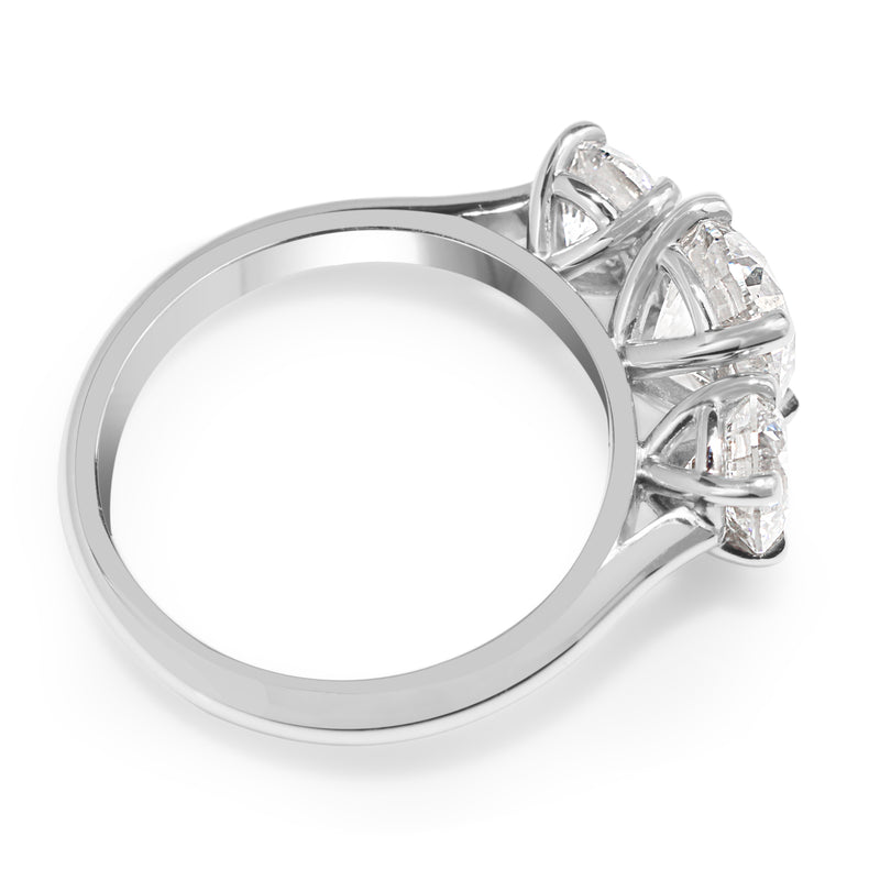 18ct White Gold 3 Stone Diamond Ring